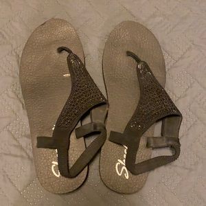 Super comfy Skecher sandals